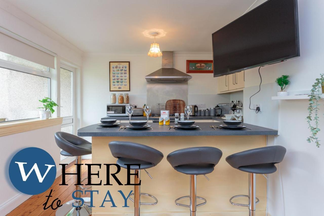 Lovely Apartment By The Hillwood Park-Free Parking Edinburgh Luaran gambar