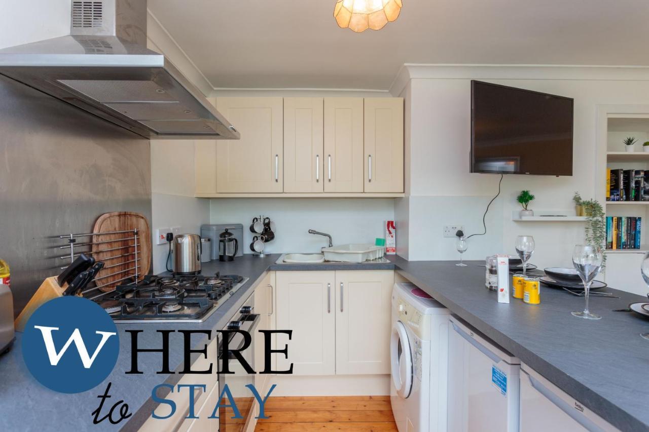 Lovely Apartment By The Hillwood Park-Free Parking Edinburgh Luaran gambar